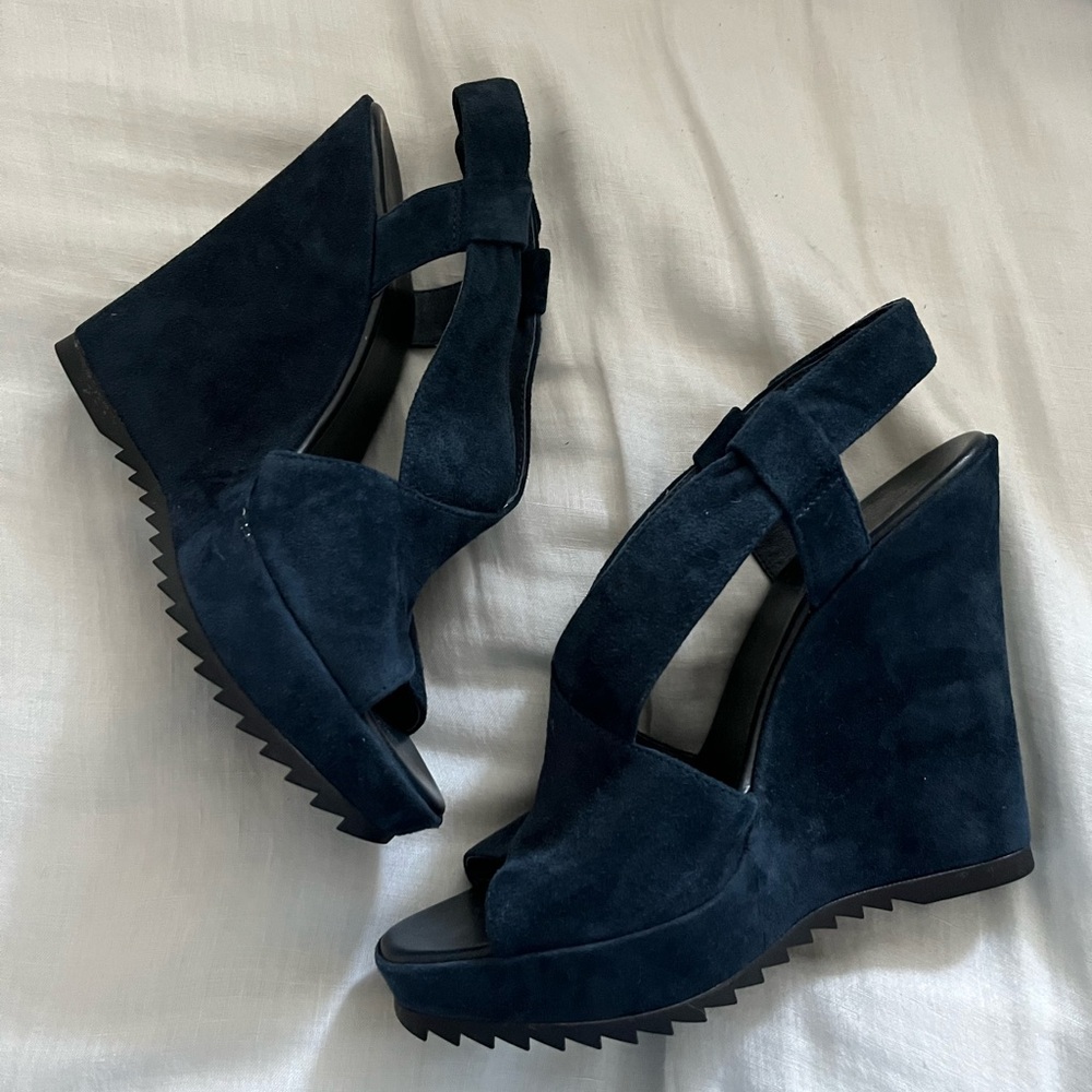 Vince Camuto | Suede Platform Wedges | Size 7